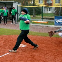 Výtěžek z dražby putuje na dostavbu baseballového hřiště pro mládež