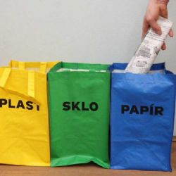 Za vyplněnou anketu v Jihlavě tašky na třídění opadu
