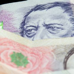 Bezúročnou půjčku či raději kreditku s bezúročným obdobím? 