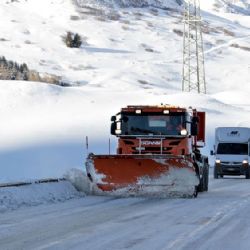Krajská správa a údržba silnic Vysočiny: Nastala nutnost doplnění posypu ve skladech