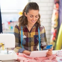 Na internetu nakoupíte šperky i látku pro vaše kreativní tvoření