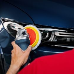 Pochlubte se dokonale naleštěným autem