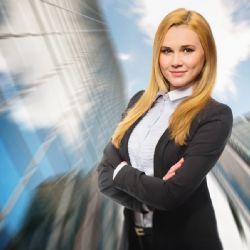 Půjčky přes internet nejsou ničím neobvyklým. Jak se ale nespálit?