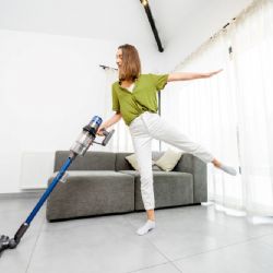 Akumulátorové vs. elektrické vysavače: Které jsou lepší?