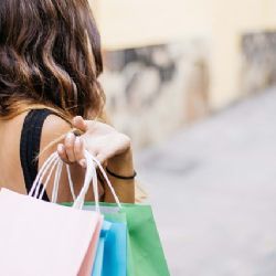 Internetové bazary jsou pokladnice pro chytré nakupování a prodej