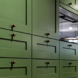 Nábytková dvířka jako hlavní prvek designu vaší kuchyně