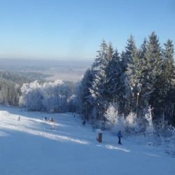 Areál na Vysoké u Havlíčkova Brodu chce přilákat víc lyžařů
