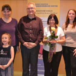 Dobrovolnice Helena Míková získala Křesadlo za rok 2016