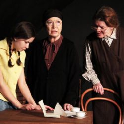 Festival divadla 2-3-4 herců začíná v Třebíči