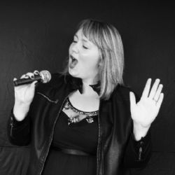 Koncert bluesové zpěvačky Katie Bradley v Třebíči 