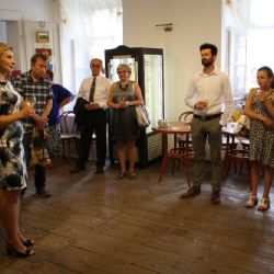 Výstava Zvíře v nás v kavárně Barevný svět