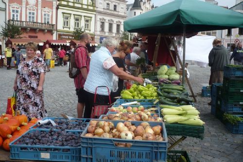 Foto: Farmářské trhy v Havlíčkově Brodě udělaly radost