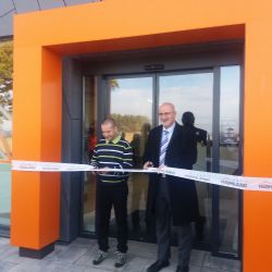 V Brodě otevřeli novu sportovní prodejnu a bistro