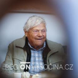 Bradyho v Novém Městě vítaly čtyři stovky místních