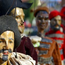 Kouzelný svět loutek: Výstava Kabaret loutka v Novém Městě