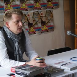 Padevět: V Nové Hlíně Čurdu za zrádce nepovažují. Vědí, že jim zachránil život