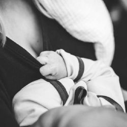 Nová sběrna mateřského mléka v jihlavské nemocnici pro nedonošené děti