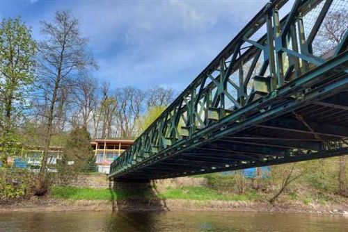 obrázek:Třebíč bojuje za záchranu válečného mostu Bailey Bridge