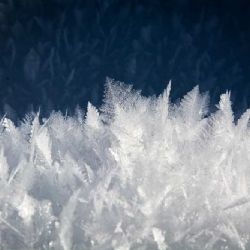 Lezecká sezóna ve Víru: Překonání teplot nad nulou pomocí nočního kropení