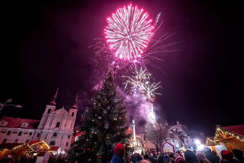 obrázek:Jihlava přivítá rok s Mr. Bowie, svařákem a ohňostrojem