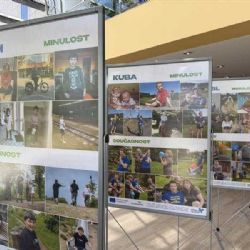 Nový projekt na Vysočině: Podpora rodin s autistickými dětmi a výstava v Jihlavě