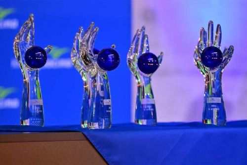 obrázek:Talent Vysočiny: 52 Žáků Oceněno Skleněnou Plastikou a Finančním Darem