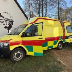 Vyřazená sanitka z Vysočiny najde nové využití – pomůže zachraňovat zvířata