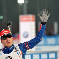 Fourcade zvítězil podruhé, Moravce potrápil pád