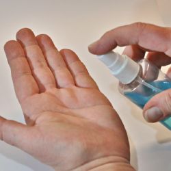 Ministerstva zdravotnictví, školství a průmyslu představila hygienická pravidla pro provozy, které se otevírají 11. května