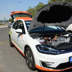 Trend růstu registrací nových elektroaut pokračuje: za první půl roku jich přibylo 3,5 tisíce