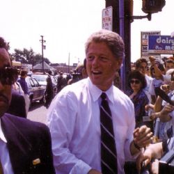 Ji.hlava volí mezi Donaldem Trumpem a Hillary Clintonovou a ocení Drahomíru Vihanovu cenou za přínos světové kinematografii  