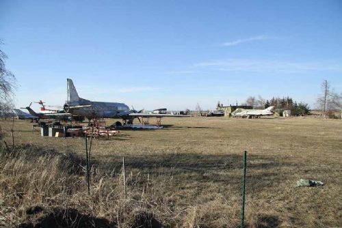 obrázek:Letecké muzeum ve Studenci hledá nové místo pro exponáty