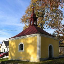 Unikátní fresky z 19. století odhaleny v Bílém Kameni