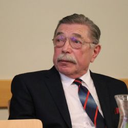 Zemřel primář chirurgie Jiří Šustáček