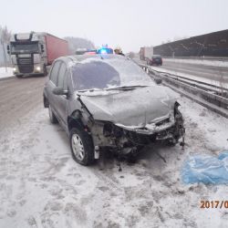 Přívaly sněhu opět komplikují dopravu na Vysočině