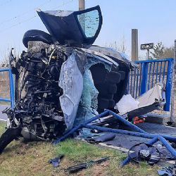 Auto u Jihlavy spadlo z mostu na cyklostezku