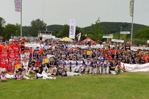 Obrázek - Největšího turnaje pro děti do 8 let v Evropě se účastnilo šestnáct nejlepších baseballových týmů z celé republiky.