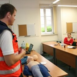 Proškoleni v první pomoci jsou v průběhu školní docházky na Vysočině téměř všichni žáci a studenti