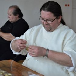 Vyšší odborná škola Caritas Olomouc navštívila Hátu v Ledči nad Sázavou