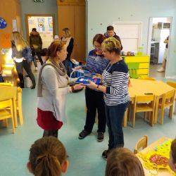 Jihlavské děti rozzářily pacienty s roztroušenou sklerózou