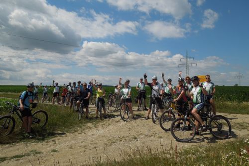 Foto: Cyklisté budou po desáté křižovat Vysočinu 